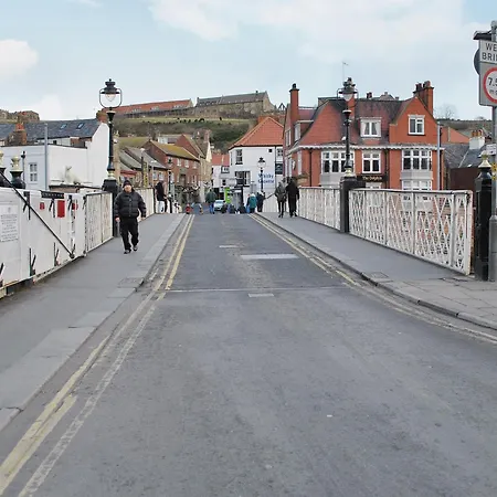 Bosuns Rest Staithes