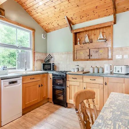 Bosuns Rest - 16265 *