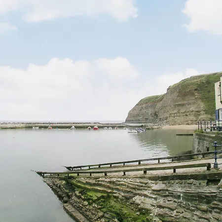 Vakantiehuis Bosuns Rest - 16265 Staithes